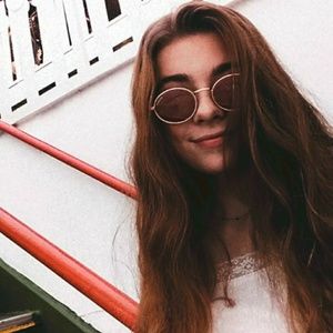 Meet your Posher, Bethany